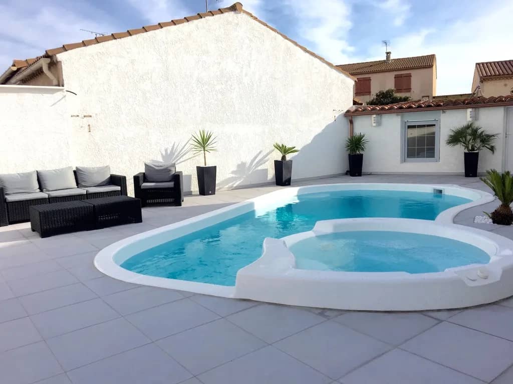 Instalación piscina Shambala 8 × 4 en Tarragona